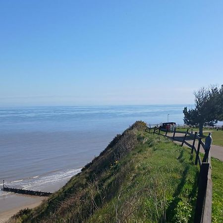 Ocean View 95 Hotell Trimingham Eksteriør bilde