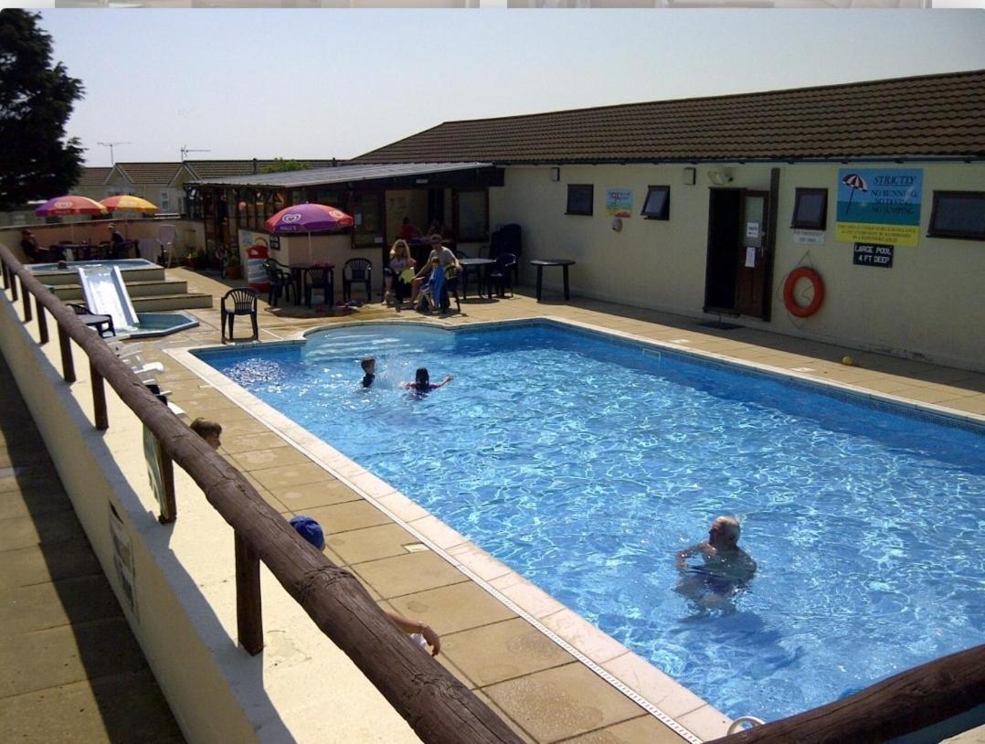 Ocean View 95 Hotell Trimingham Eksteriør bilde