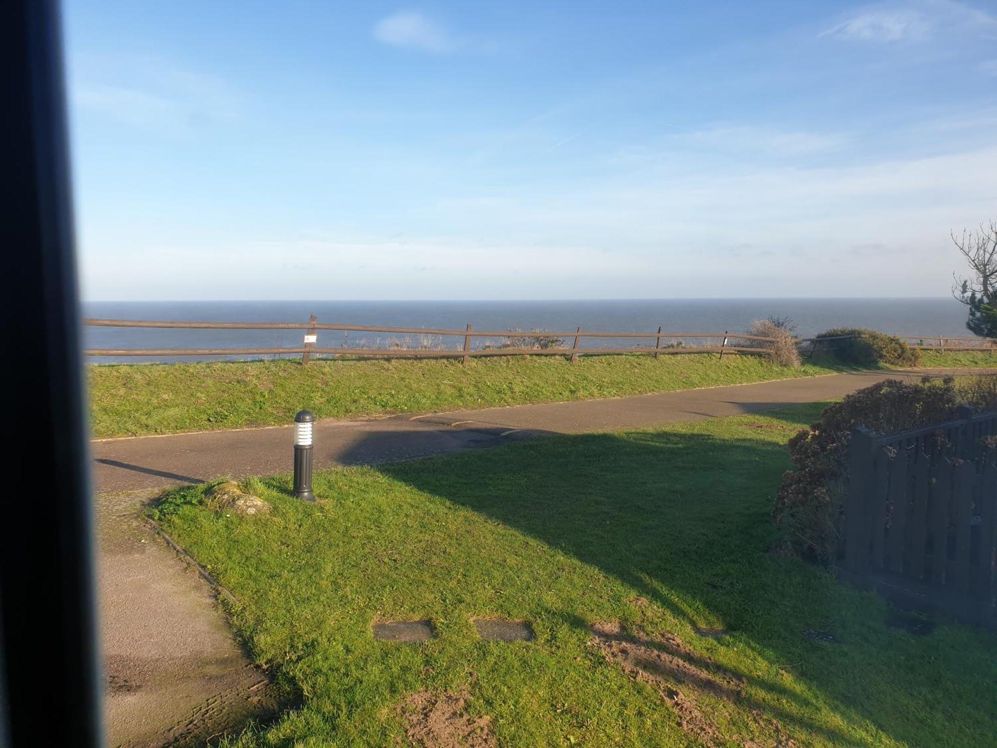 Ocean View 95 Hotell Trimingham Eksteriør bilde